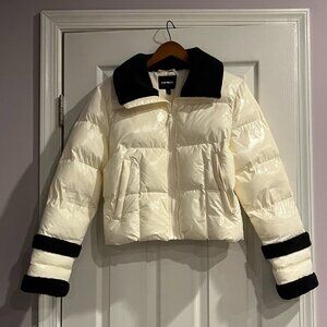 Express Women's Cream and Black Puffer Coat Size M